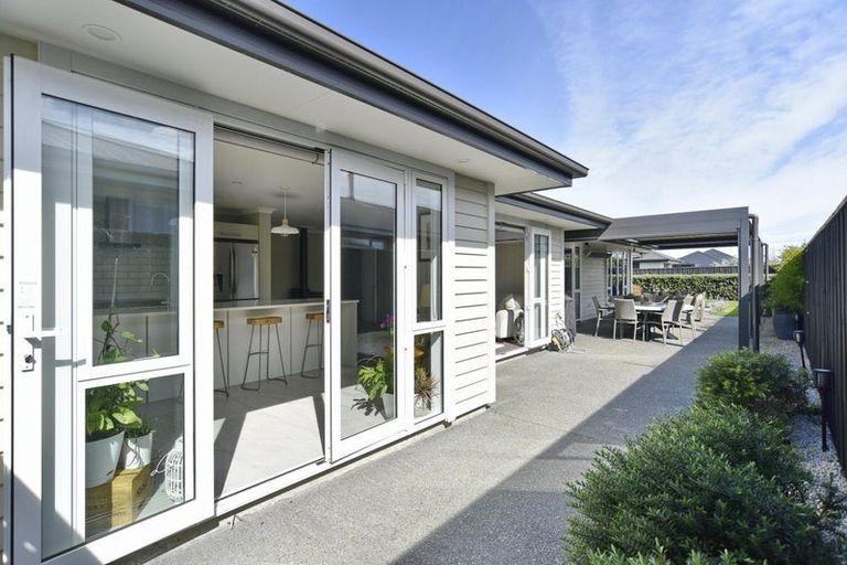 Photo of property in 24 Macphail Avenue, Rangiora, 7400