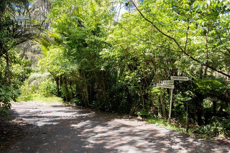 Photo of property in 86 Huia Road, Titirangi, Auckland, 0604