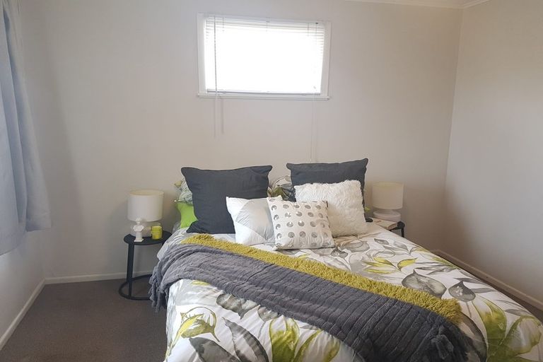 Photo of property in 4 Jenkins Place, Manurewa East, Auckland, 2102