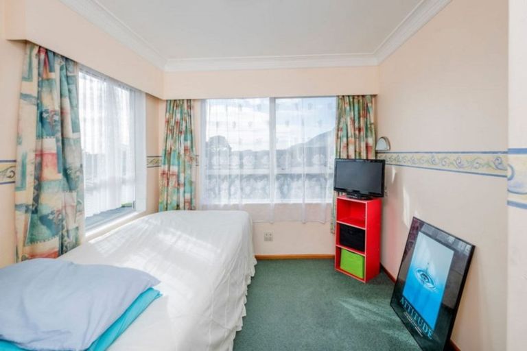 Photo of property in 2a Sylvan Avenue, Waikanae, 5036