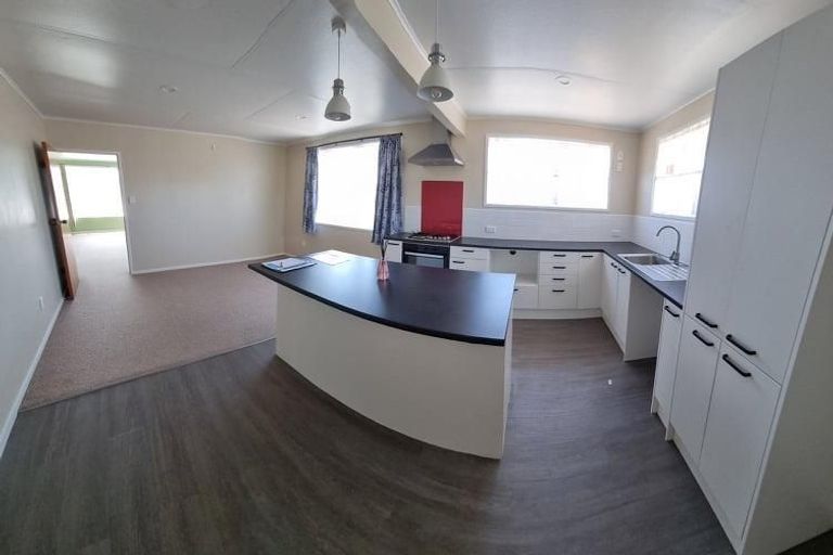 Photo of property in 3 Carter Drive, Pomare, Rotorua, 3015