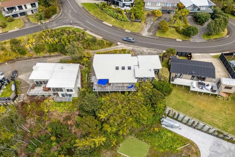 Photo of property in 82 Gallagher Drive, Tairua, 3508