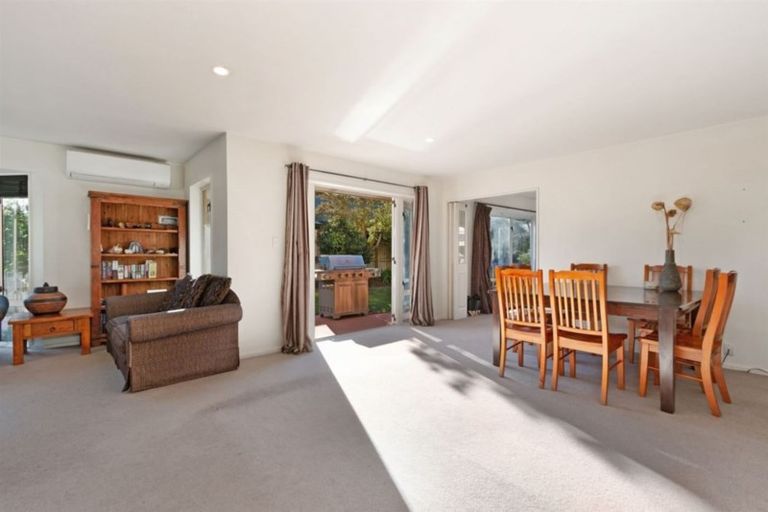 Photo of property in 39 Broadhaven Avenue, Parklands, Christchurch, 8083