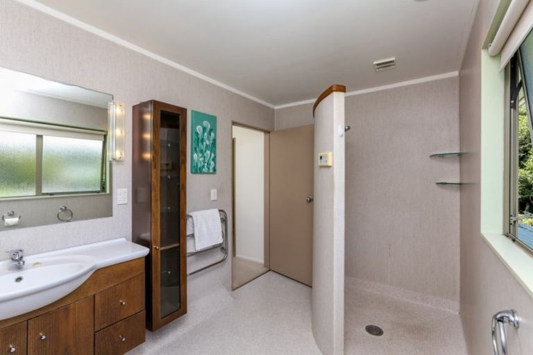 Photo of property in 365 Saint Aubyn Street, Moturoa, New Plymouth, 4310