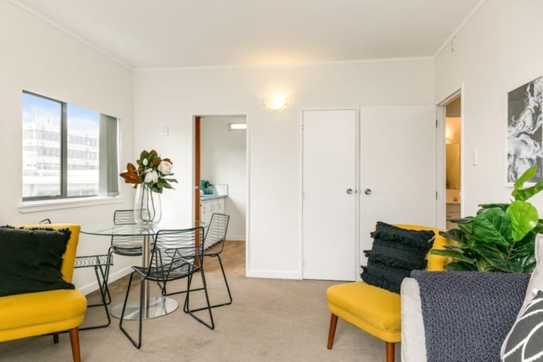 Photo of property in Hobson Court Flats, 34/70 Hobson Street, Thorndon, Wellington, 6011
