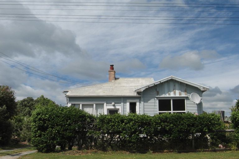 Photo of property in 4 Banks Street, Tolaga Bay, 4077
