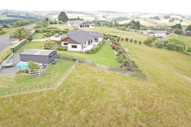 Photo of property in 197 Oyster Point Road, Kaukapakapa, Warkworth, 0984