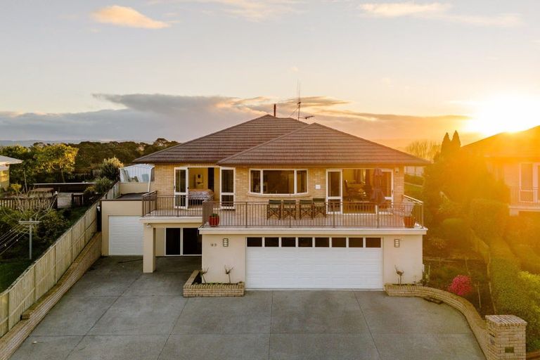 Photo of property in 18b Highgrove Drive, Grandview Heights, Hamilton, 3200