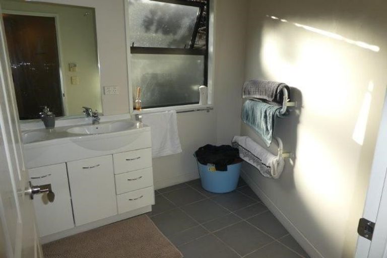 Photo of property in 25b Marina Drive, Frankton, Queenstown, 9300