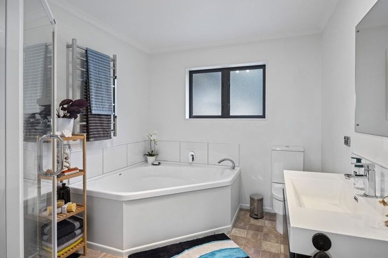 Photo of property in 197c Turuturu Road, Hawera, 4674