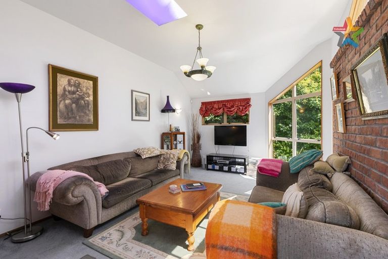 Photo of property in 31 Gurney Road, Kelson, Lower Hutt, 5010