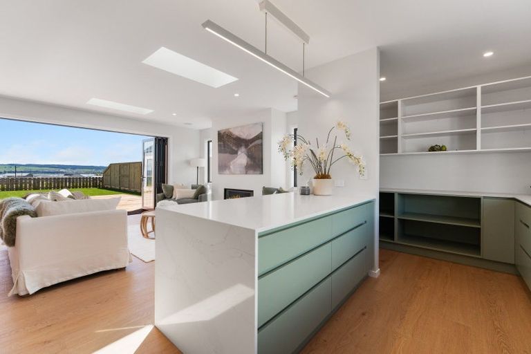 Photo of property in 30 Kopakopa Crescent, Wharewaka, 3330