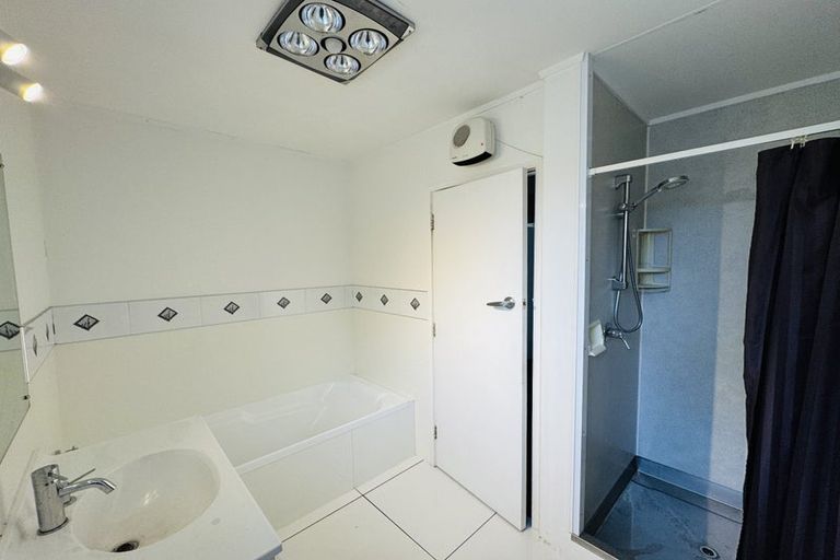 Photo of property in 30 Collean Street, Wallacetown, 9816