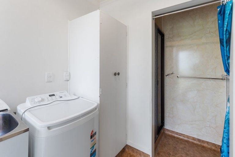 Photo of property in 29 Oriwa Crescent, Otaki, 5512