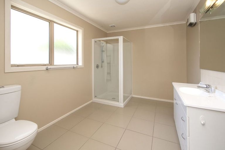 Photo of property in 41 Factory Road, Belfast, Christchurch, 8051