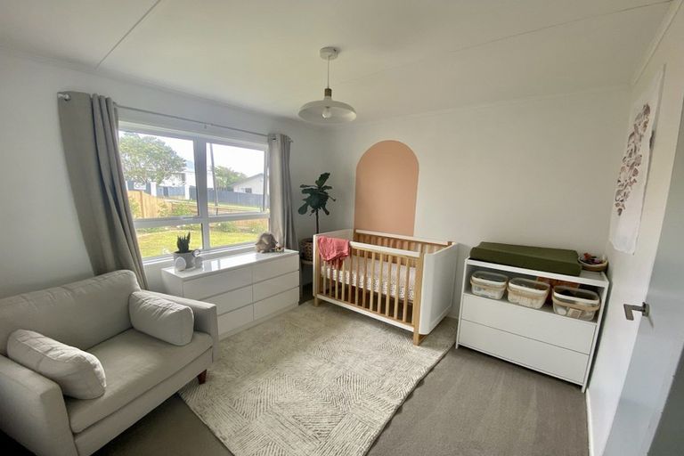 Photo of property in 9 Invercargill Drive, Kelson, Lower Hutt, 5010