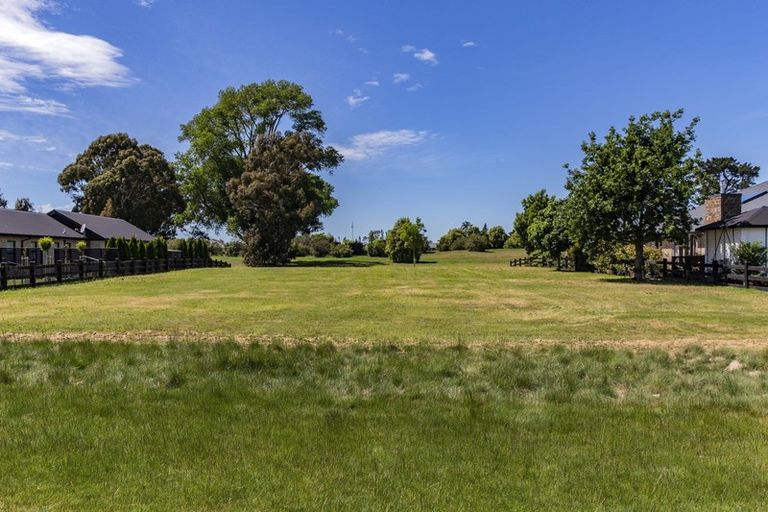 Photo of property in 6 Atkinsons Lane, Pegasus, 7612