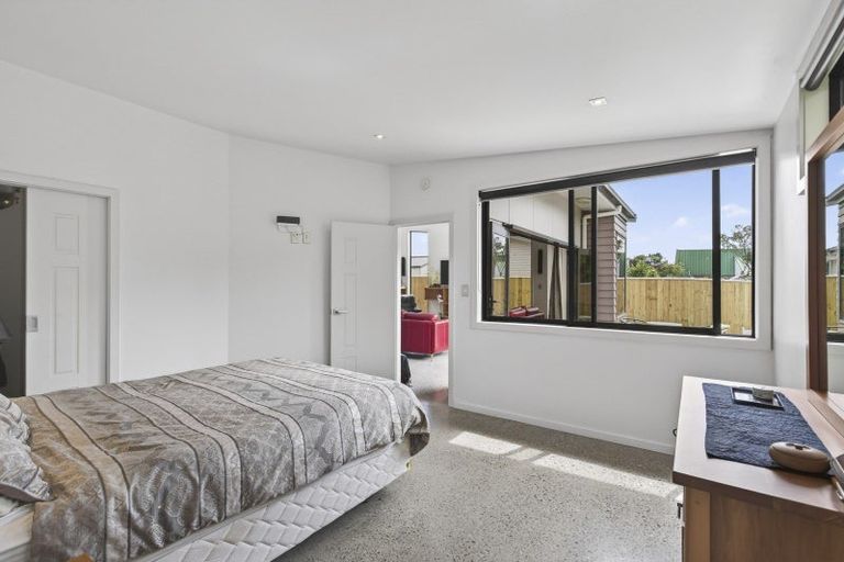 Photo of property in 4 Iwanui Close, Waitara, 4320