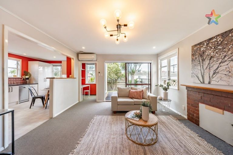 Photo of property in 18 Atiawa Crescent, Waiwhetu, Lower Hutt, 5010