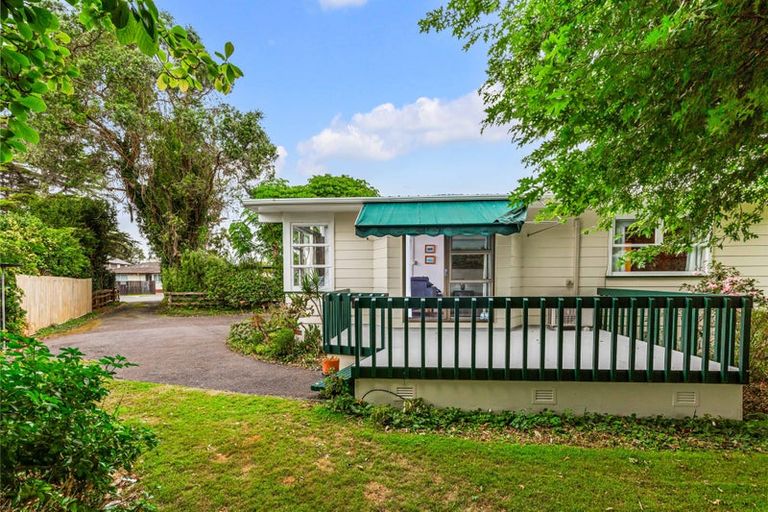 Photo of property in 17 Greenock Road, Ranui, Auckland, 0612