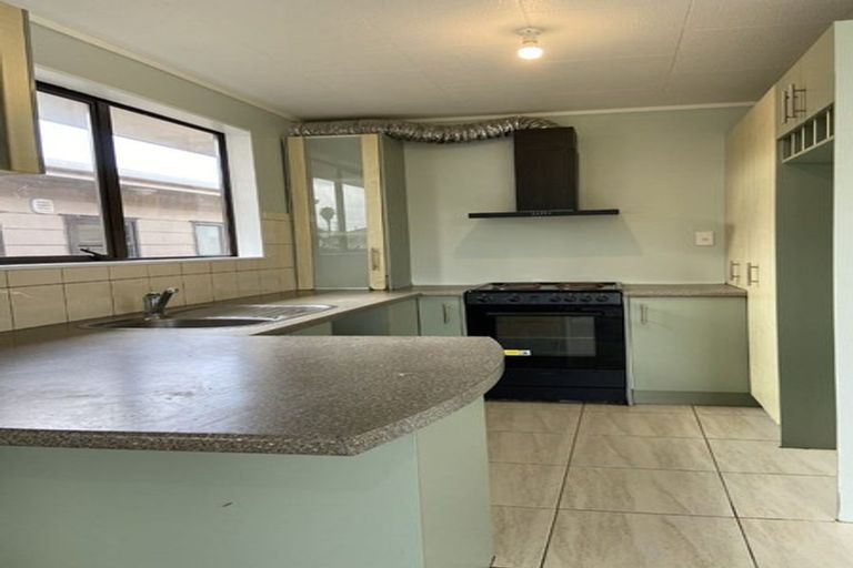 Photo of property in 276 Bairds Road, Otara, Auckland, 2023