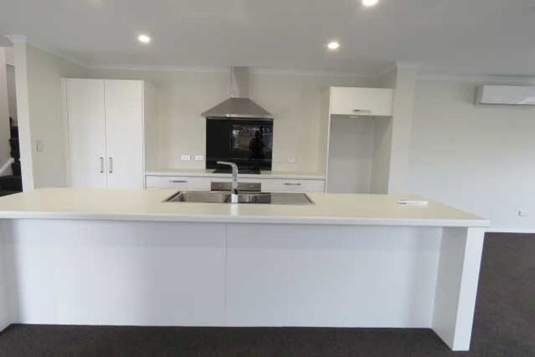 Photo of property in 17 Rebekah Crescent, Flagstaff, Hamilton, 3210