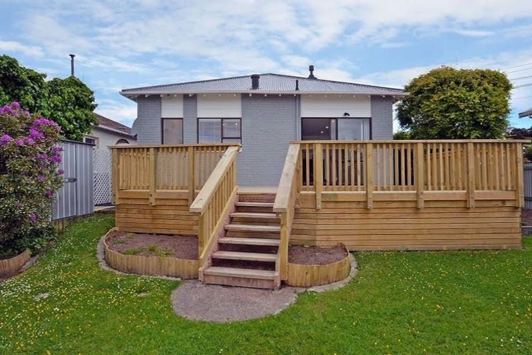 Photo of property in 1 Elliot Street, Andersons Bay, Dunedin, 9013