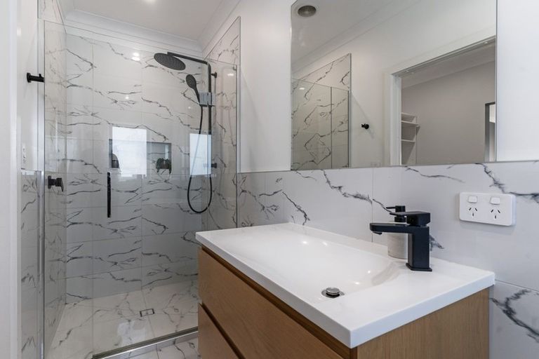 Photo of property in 15 Mcdonald Way, Lansdowne, Masterton, 5810