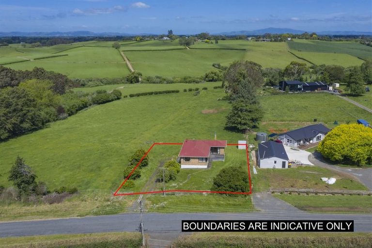 Photo of property in 84 Hall Road, Peacocke, Hamilton, 3282