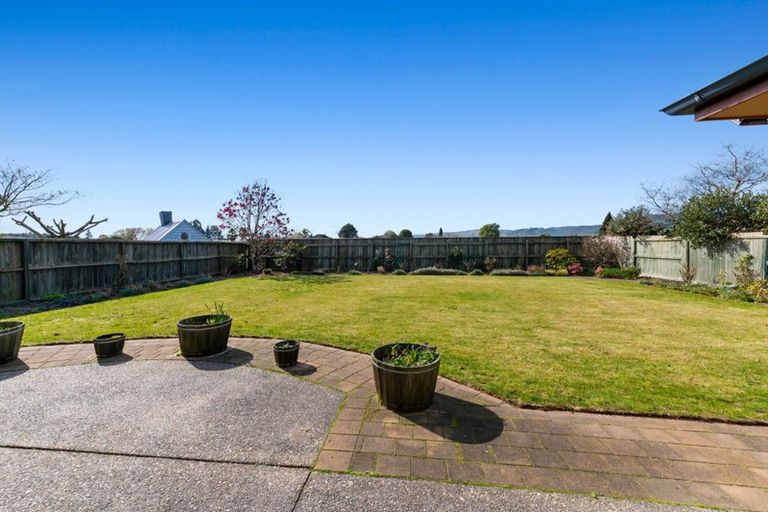 Photo of property in 19 Duggan Drive, Owhata, Rotorua, 3010