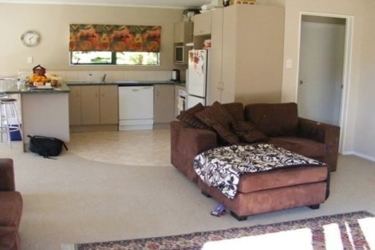 Photo of property in 123 Wiroa Road, Kerikeri, 0293