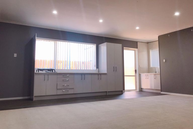 Photo of property in 75a Puhinui Road, Papatoetoe, Auckland, 2104