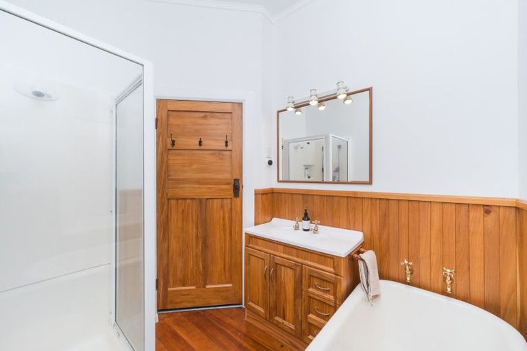 Photo of property in 643 Ferguson Street, Terrace End, Palmerston North, 4410