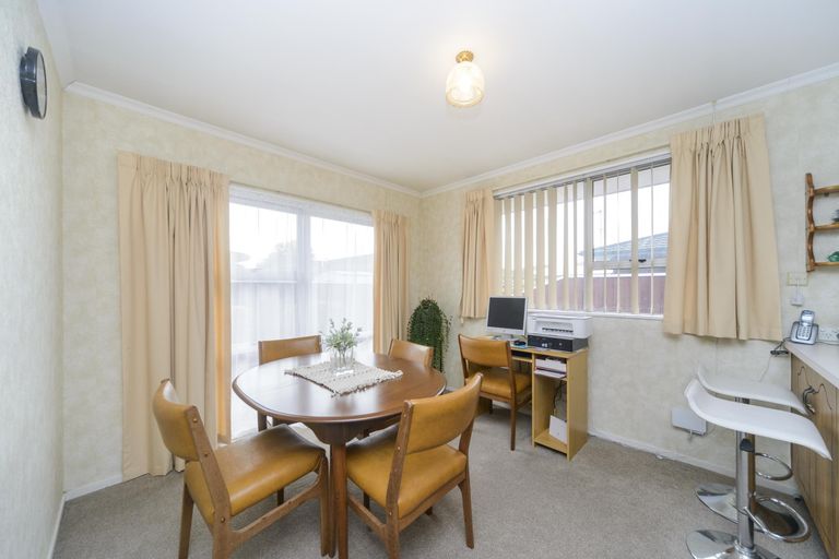 Photo of property in 117 Roy Street, Palmerston North, 4410