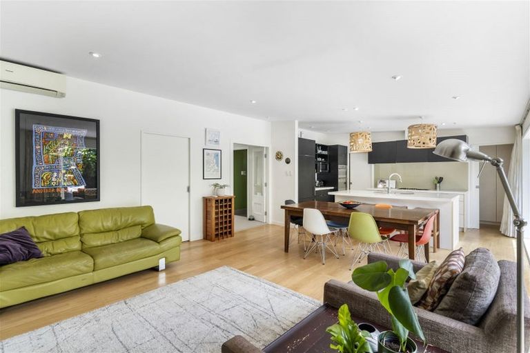 Photo of property in 7 Hazelmere Road, Sandringham, Auckland, 1025