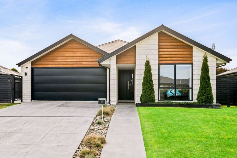 Photo of property in 17 Seymour Drive, Rolleston, 7614