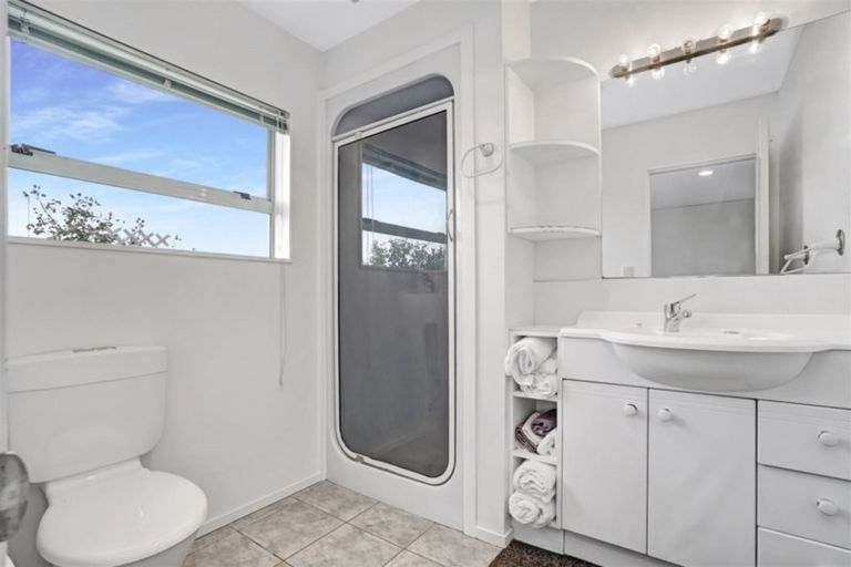 Photo of property in 37 Dixon Road, Fitzroy, Hamilton, 3206