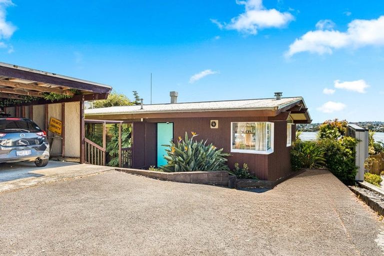 Photo of property in 278 Hurstmere Road, Takapuna, Auckland, 0622