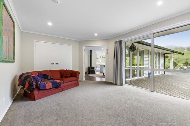 Photo of property in 974 Ohariu Valley Road, Ohariu, Wellington, 6037