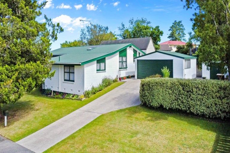 Photo of property in 18 George Place, Tokoroa, 3420