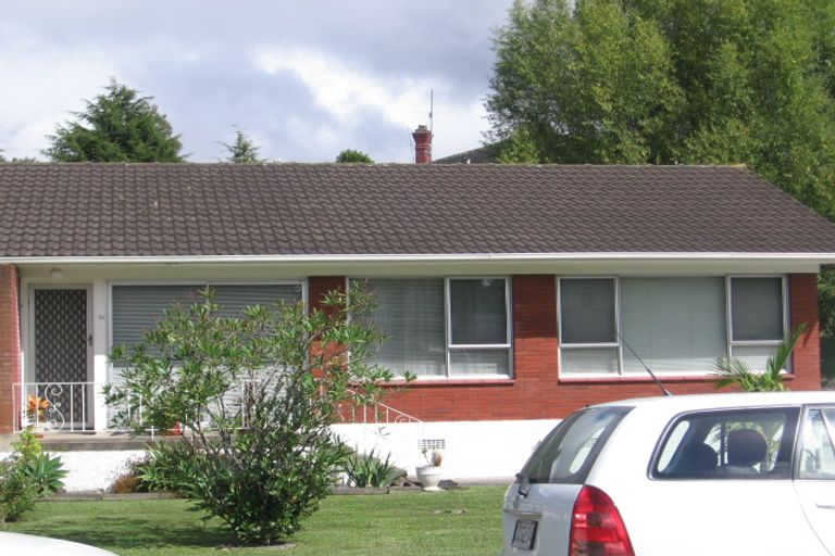 Photo of property in 1/1 Takapu Street, Henderson, Auckland, 0612