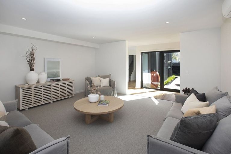 Photo of property in 86 Wairakei Road, Bryndwr, Christchurch, 8052