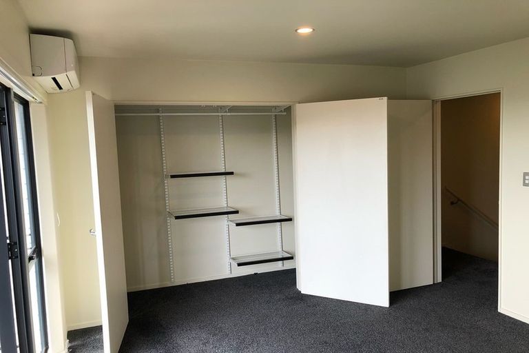 Photo of property in Greenwich Apartments, 11/3 Burton Street, Grafton, Auckland, 1010