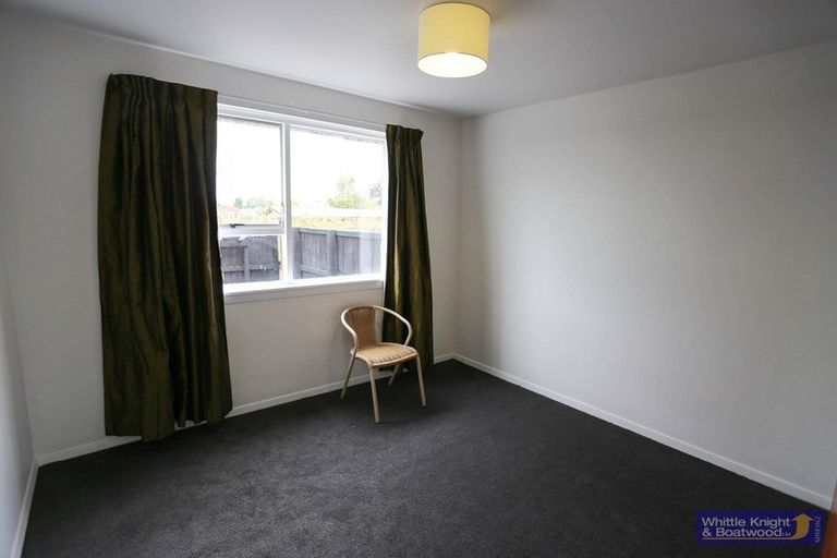 Photo of property in 3/2 Peverel Street, Riccarton, Christchurch, 8011