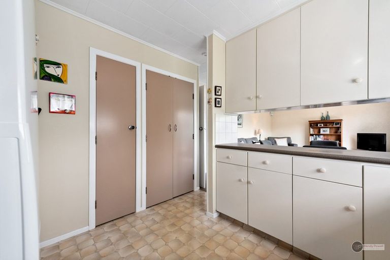 Photo of property in 11 Waddington Drive, Naenae, Lower Hutt, 5011