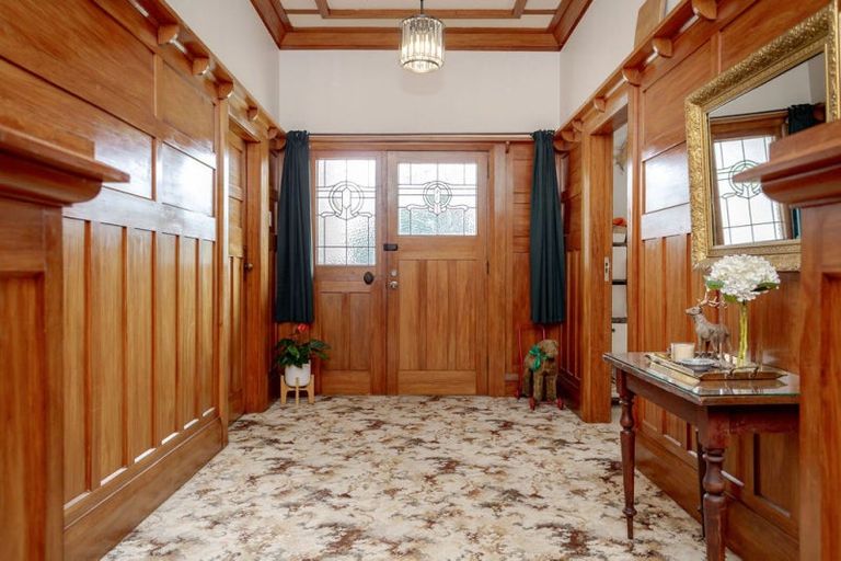 Photo of property in 39 Guy Street, Dannevirke, 4930