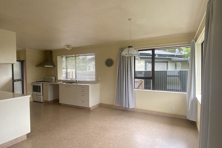 Photo of property in 2 Lybster Street, Blenheim, 7201