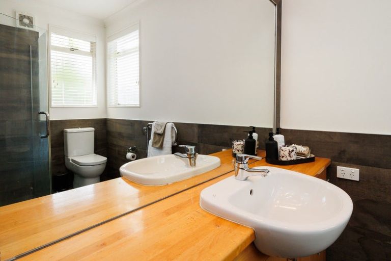 Photo of property in 34 Ihaka Street, Hokowhitu, Palmerston North, 4410