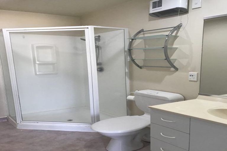 Photo of property in Courtenay Apartments, 601/120 Courtenay Place, Te Aro, Wellington, 6011