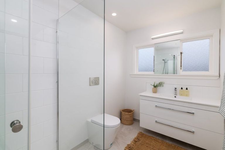 Photo of property in 33 Galway Avenue, Bryndwr, Christchurch, 8052